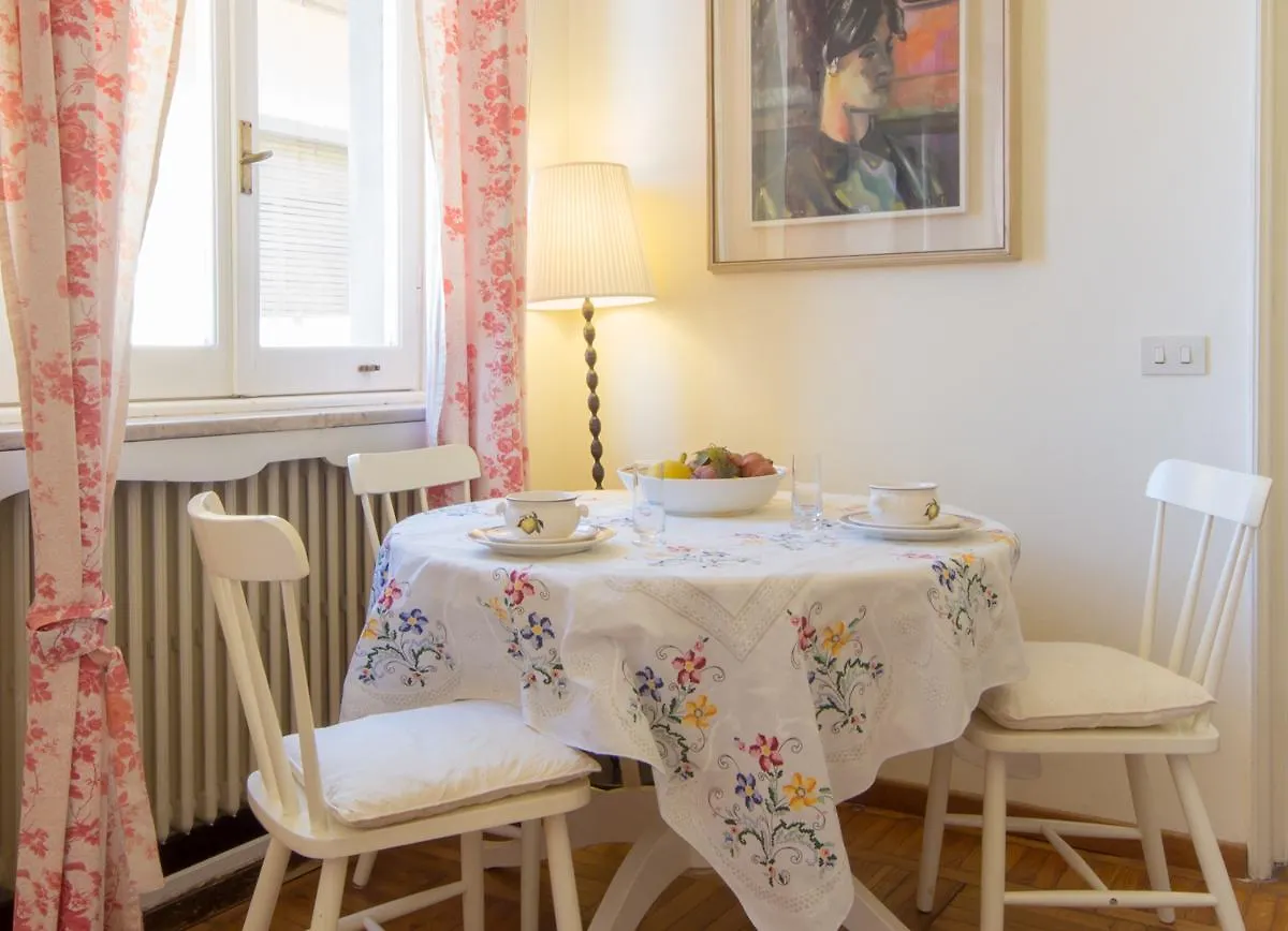 Costa San Giorgio Suite Florens